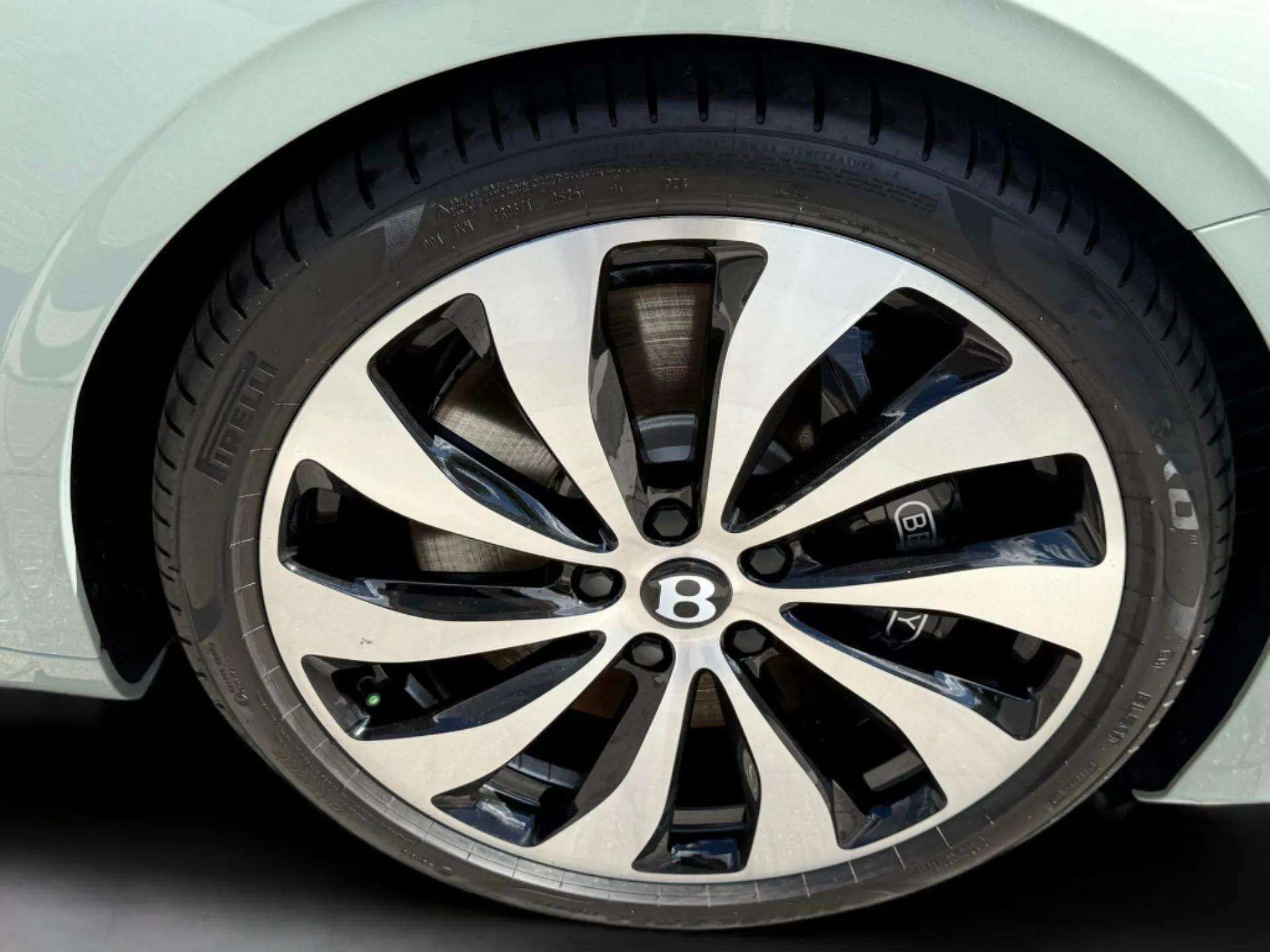 New 2026 Bentley Continental GT AWD/4WD image 59