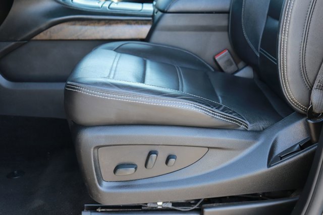 Used 2018 GMC Yukon Denali w/ Denali Ultimate Package image 11