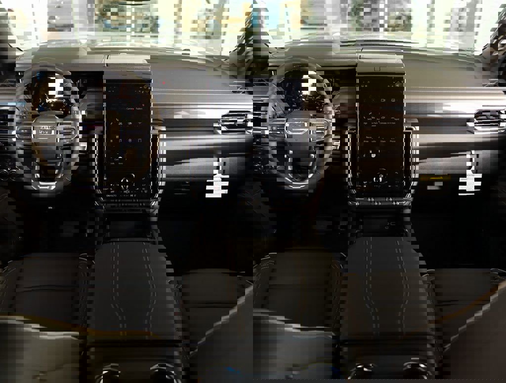 New 2026 GMC Yukon XL Elevation image 22