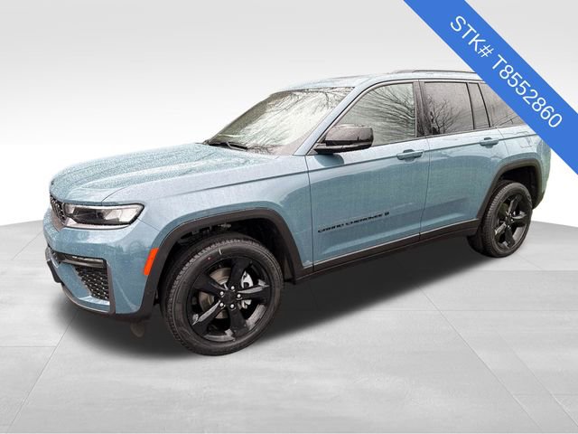 New 2026 Jeep Grand Cherokee Limited w/ Limited Altitude Package AWD/4WD image 3