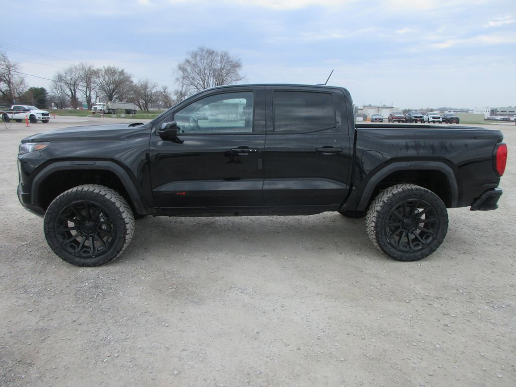New 2026 GMC Canyon AT4 AWD/4WD image 9