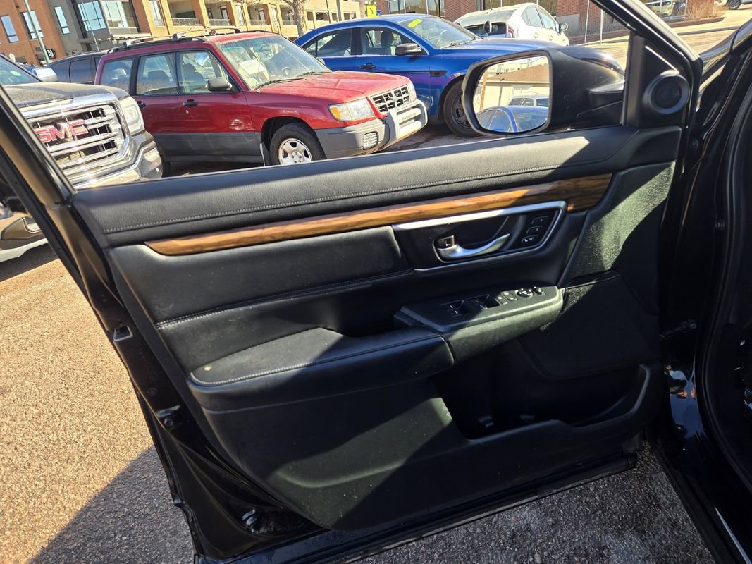 Used 2017 Honda CR-V EX-L image 14