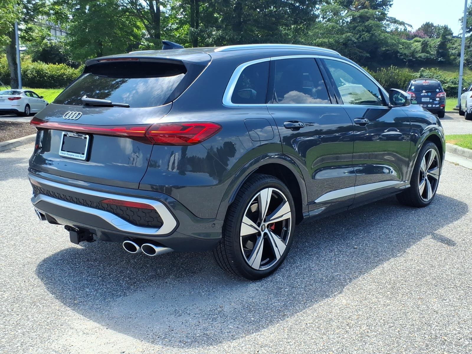 New 2026 Audi SQ5 Prestige AWD/4WD image 8