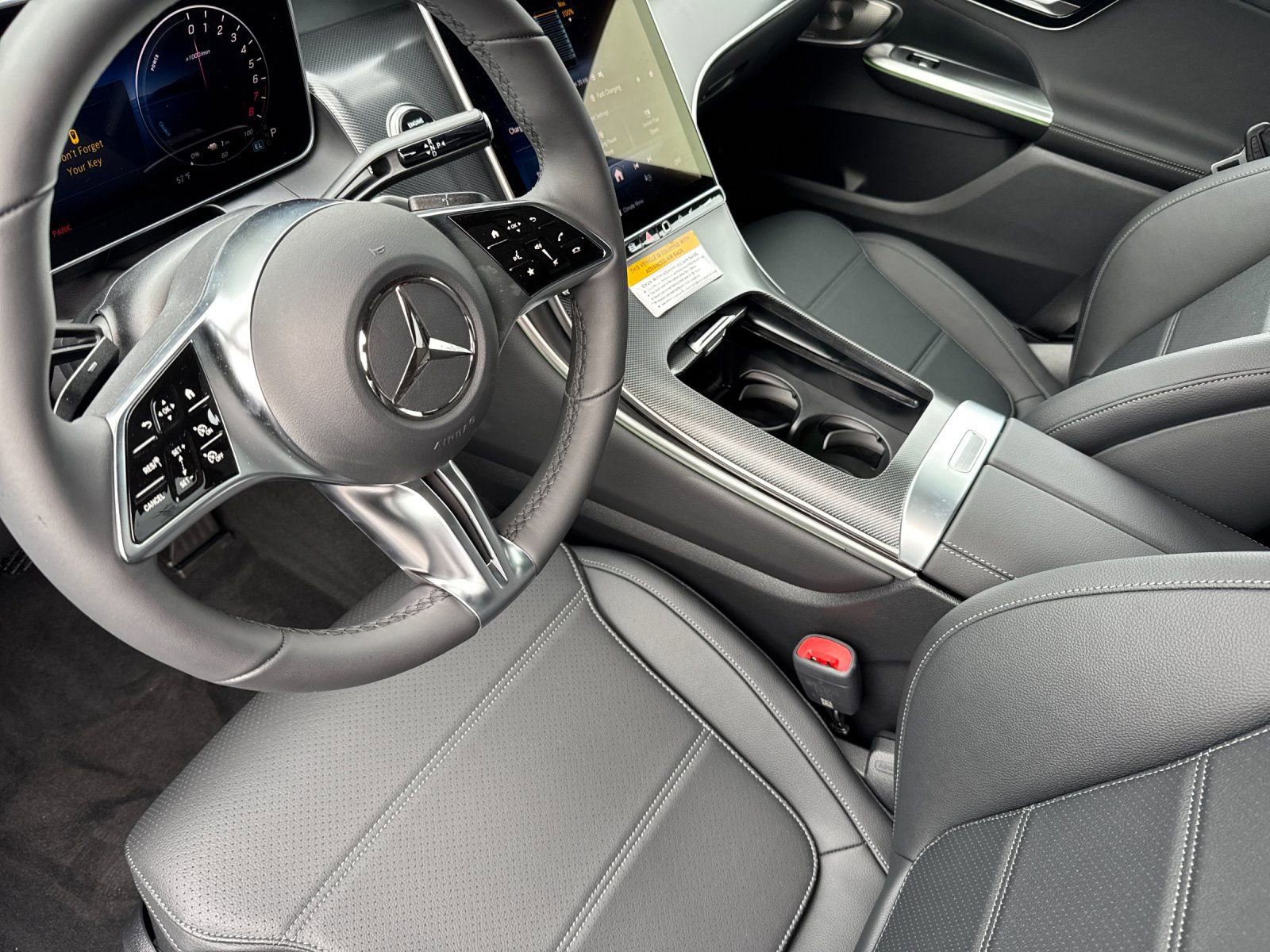 New 2025 Mercedes-Benz GLC 350e 4MATIC image 10