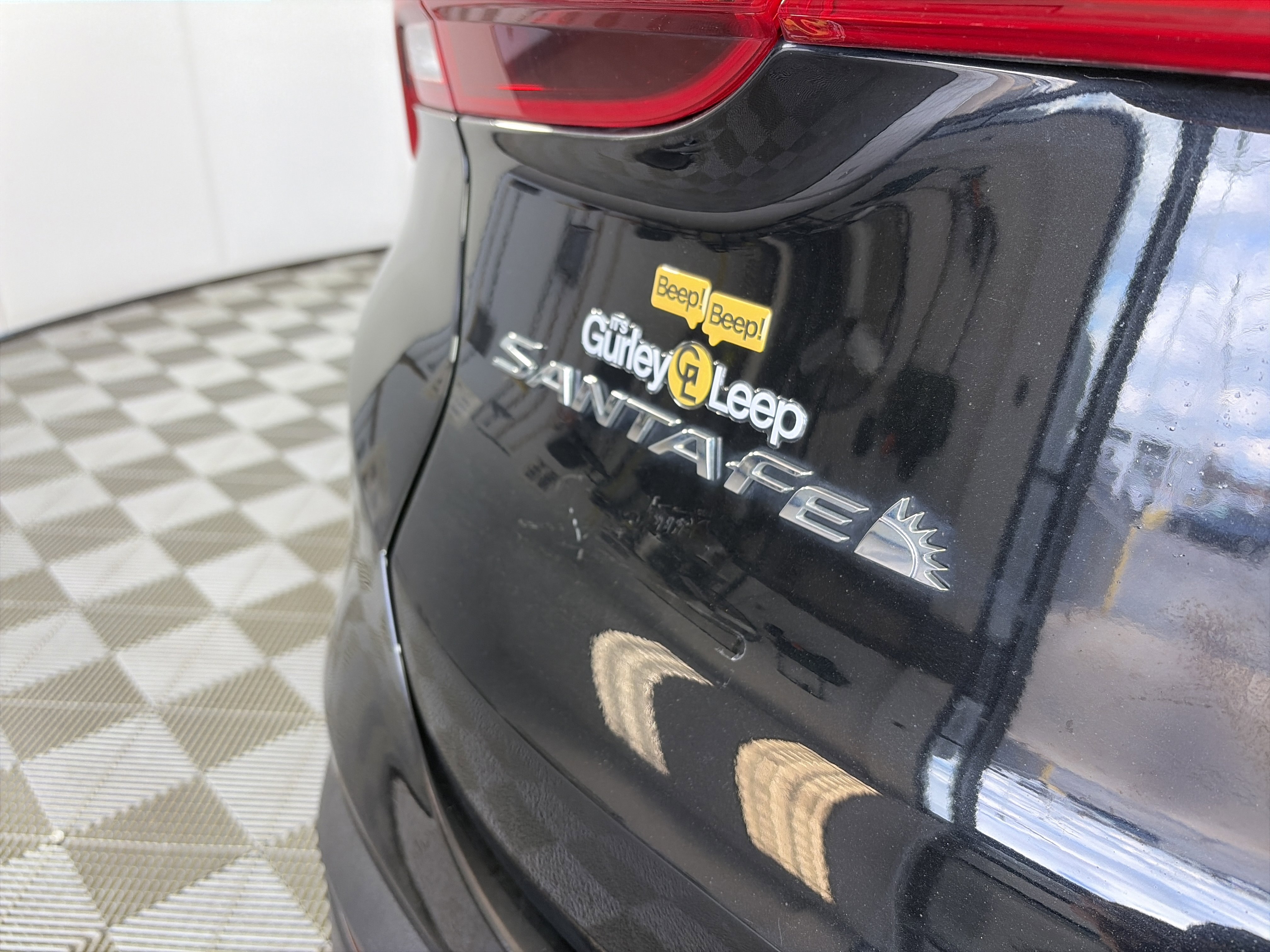 Used 2022 Hyundai Santa Fe SEL w/ Convenience + Premium Package image 17