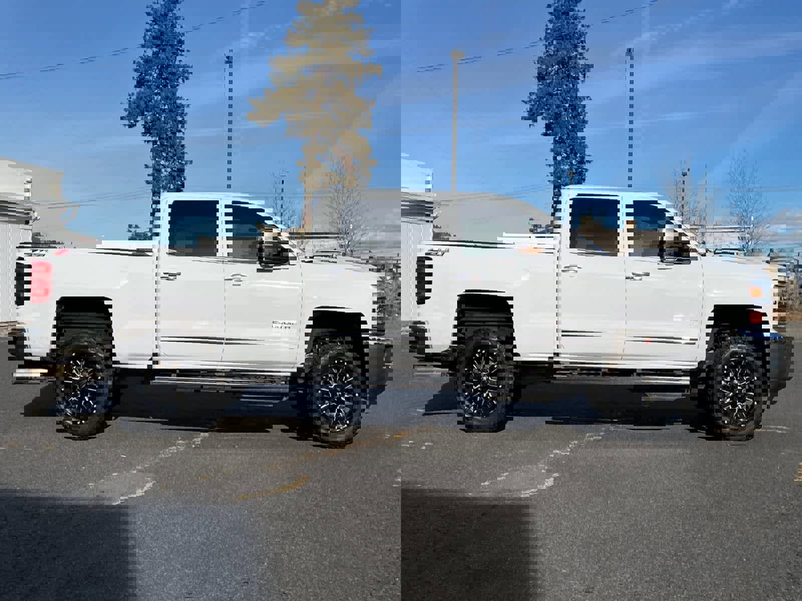 Used 2019 Chevrolet Silverado 2500 LTZ w/ Duramax Plus Package image 8