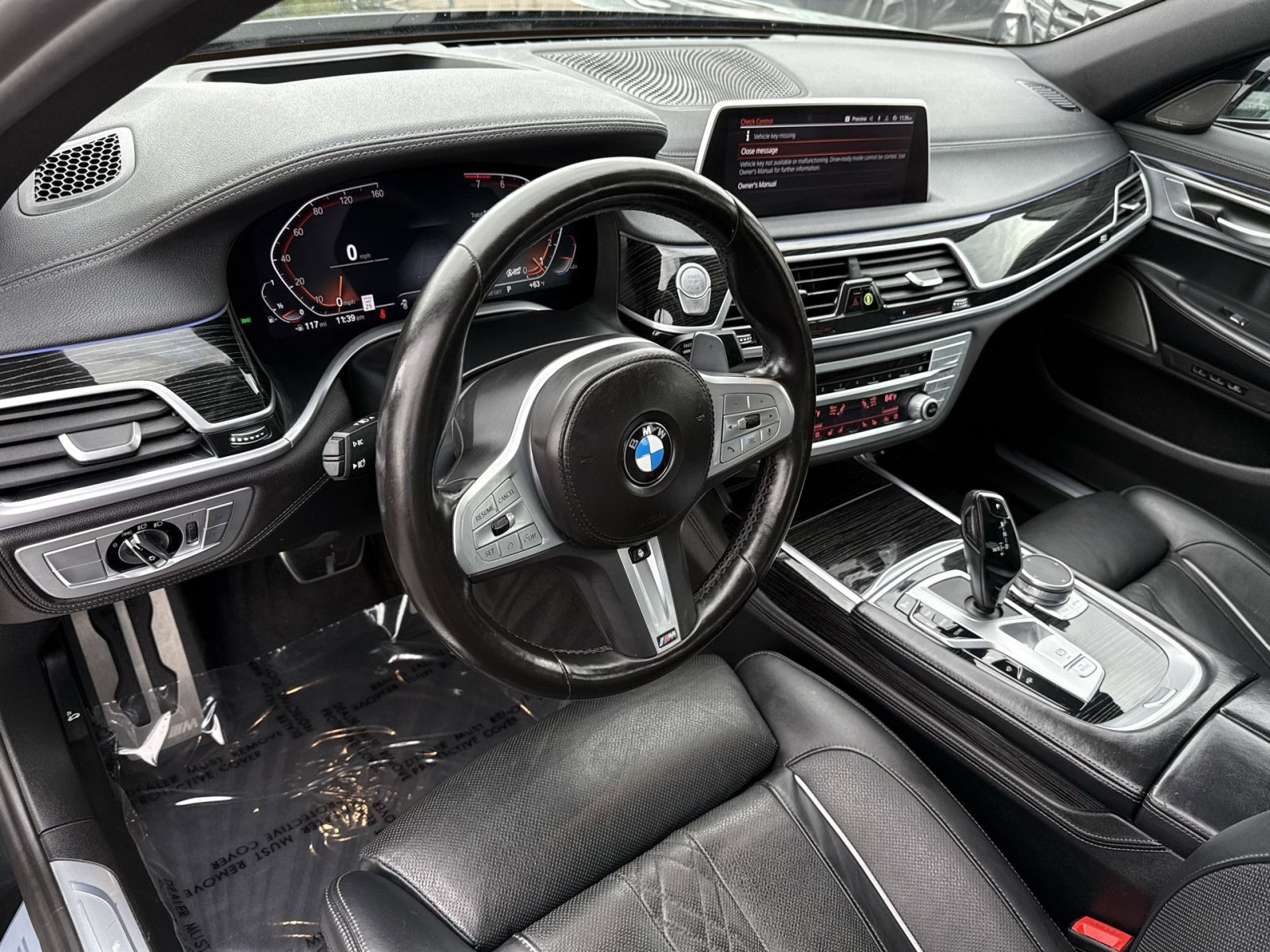 Used 2022 BMW 740i xDrive w/ M Sport Package AWD/4WD image 16