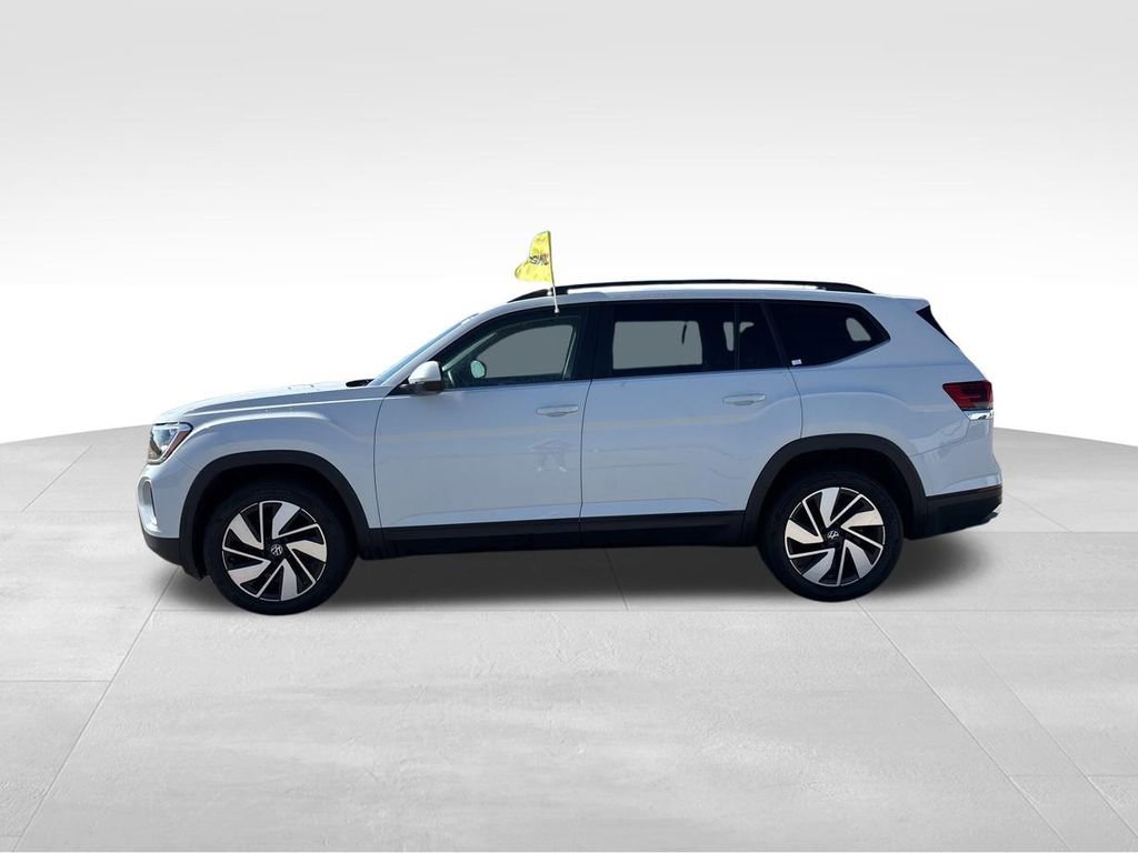 Used 2025 Volkswagen Atlas SE image 5