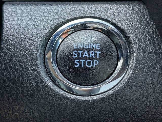 Used 2020 Toyota Camry XSE FWD image 30