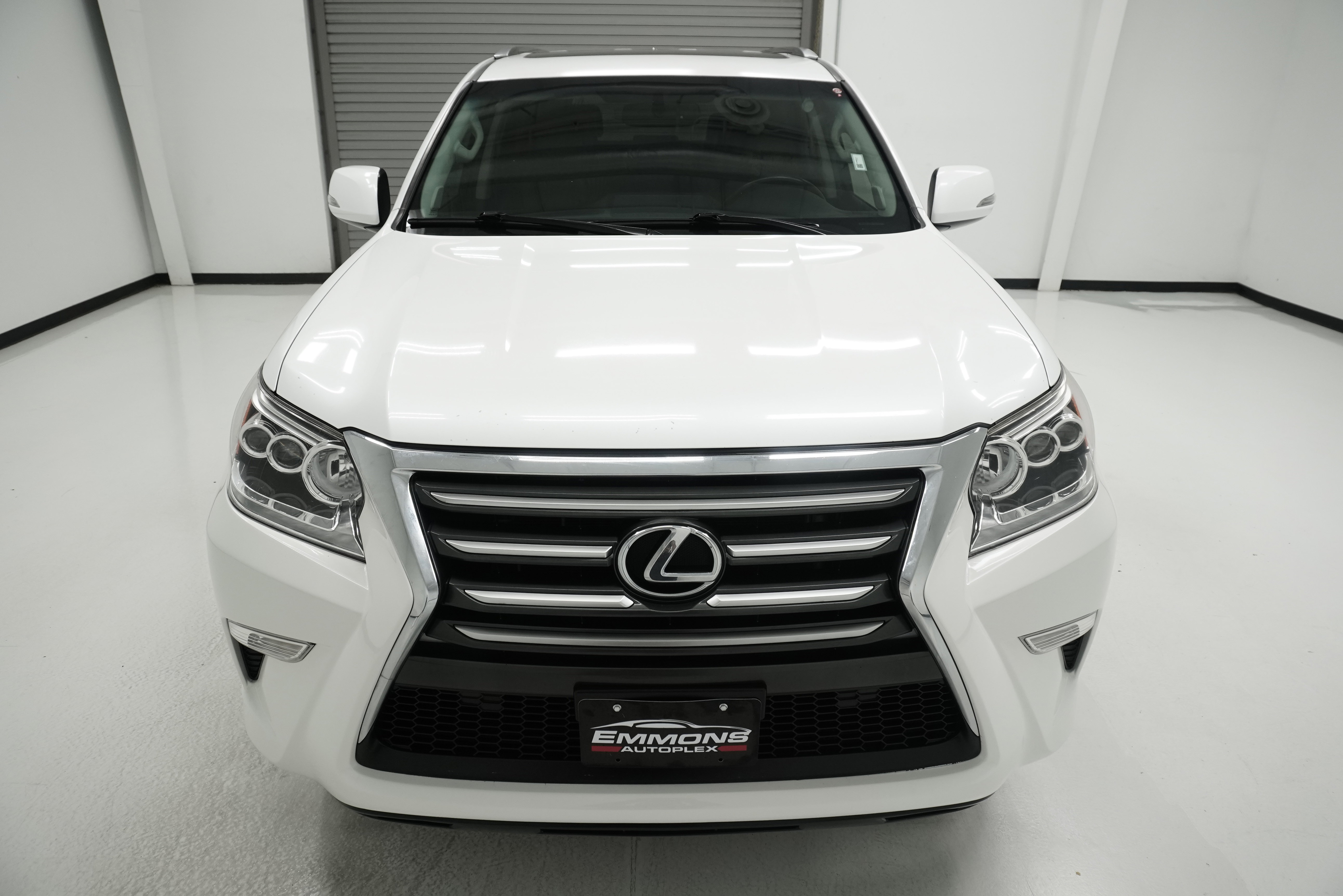 Used 2014 Lexus GX 460 AWD/4WD image 2