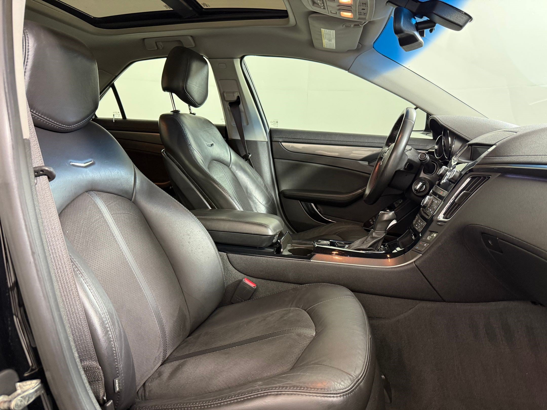 Used 2009 Cadillac CTS V RWD image 20