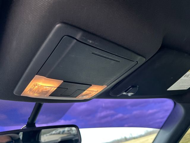 Used 2018 Ford Explorer XLT w/ Equipment Group 202A image 26