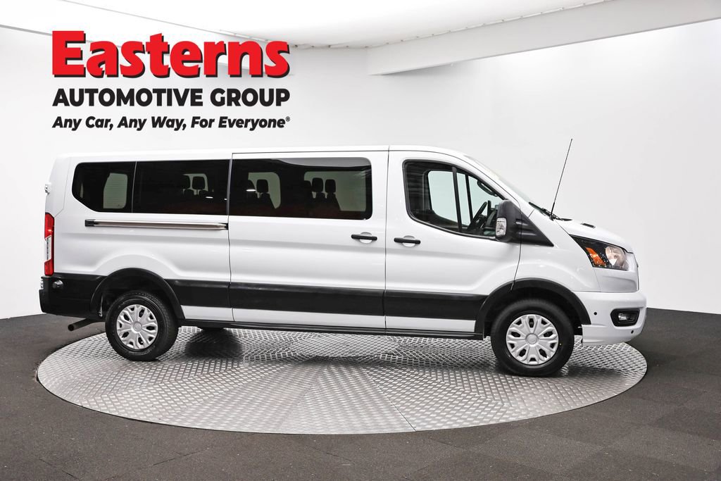 Used 2024 Ford Transit 350 XLT RWD image 4