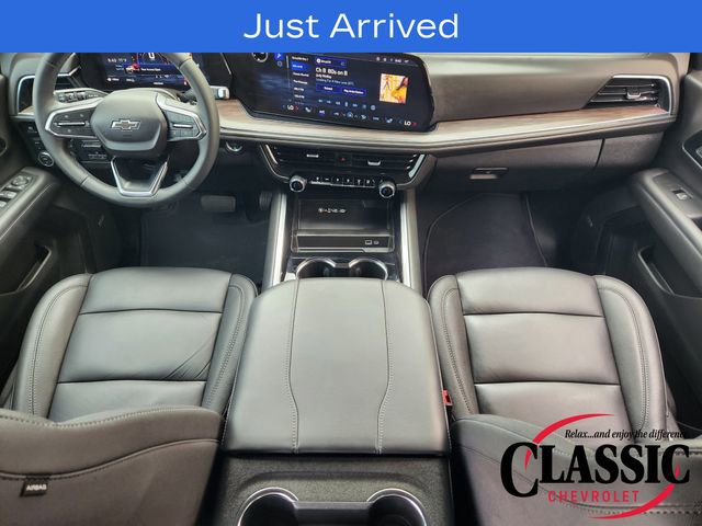 Used 2025 Chevrolet Suburban Z71 w/ Z71 Off-Road Package AWD/4WD image 36
