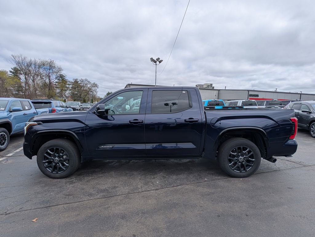Used 2024 Toyota Tundra Platinum AWD/4WD image 3