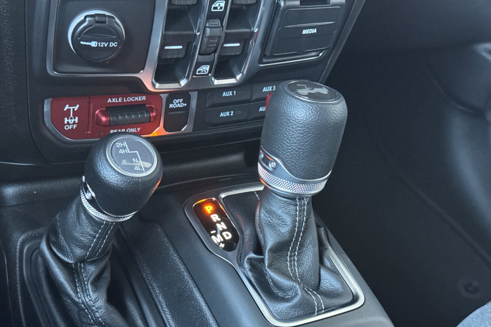 New 2026 Jeep Wrangler Unlimited Sport AWD/4WD image 18