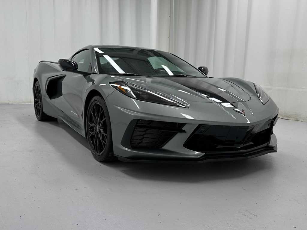 Used 2023 Chevrolet Corvette Stingray Preferred Cpe w/ Z51 Performance Package image 2
