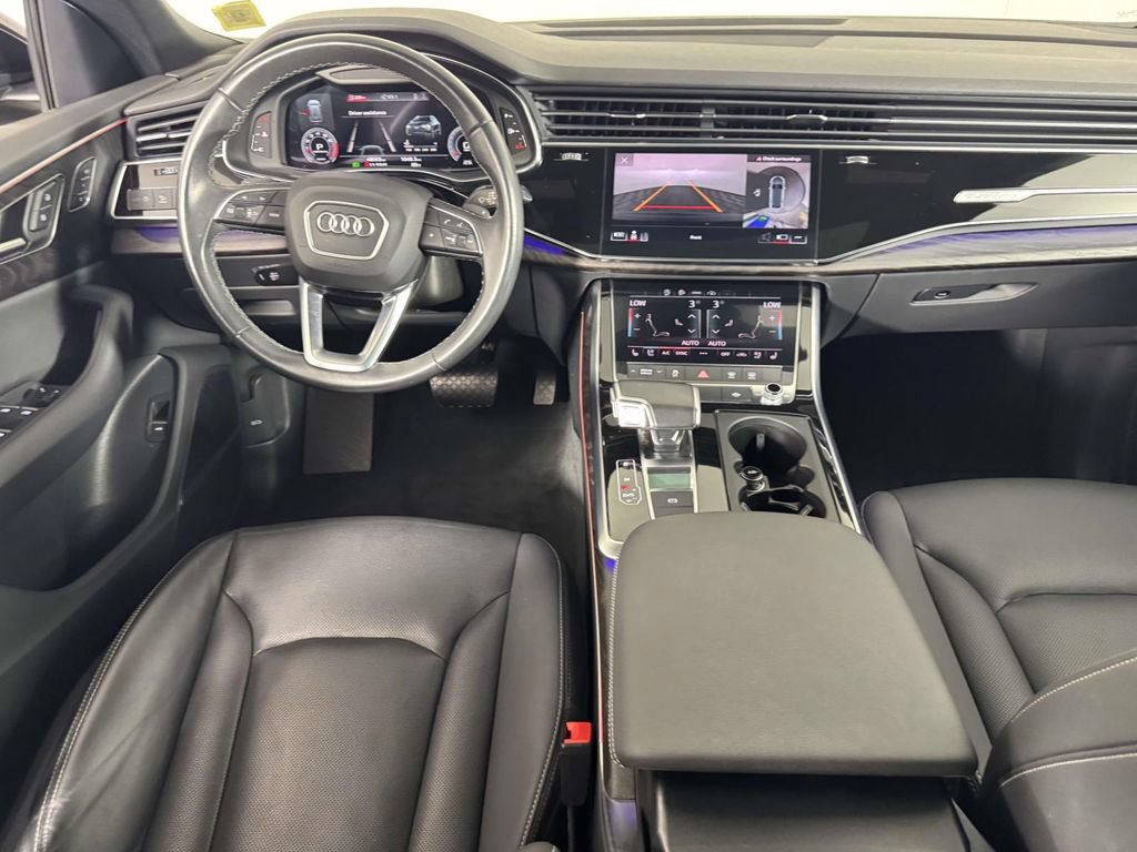 Used 2021 Audi Q8 Premium Plus AWD/4WD image 5