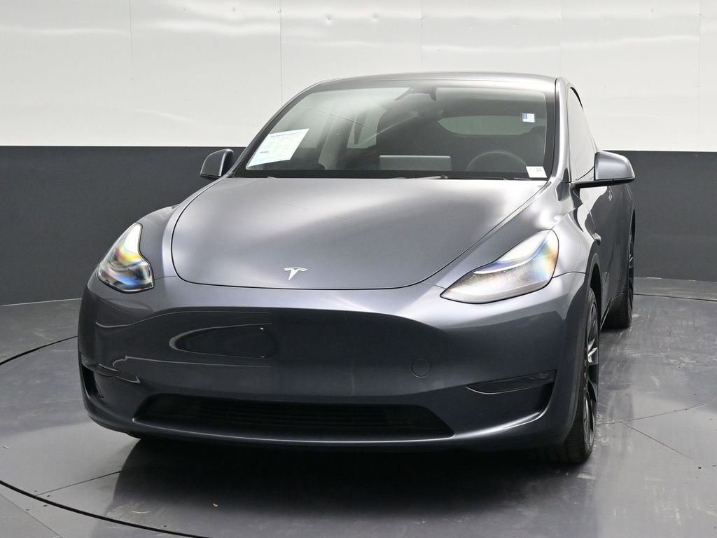 Used 2024 Tesla Model Y Long Range image 6