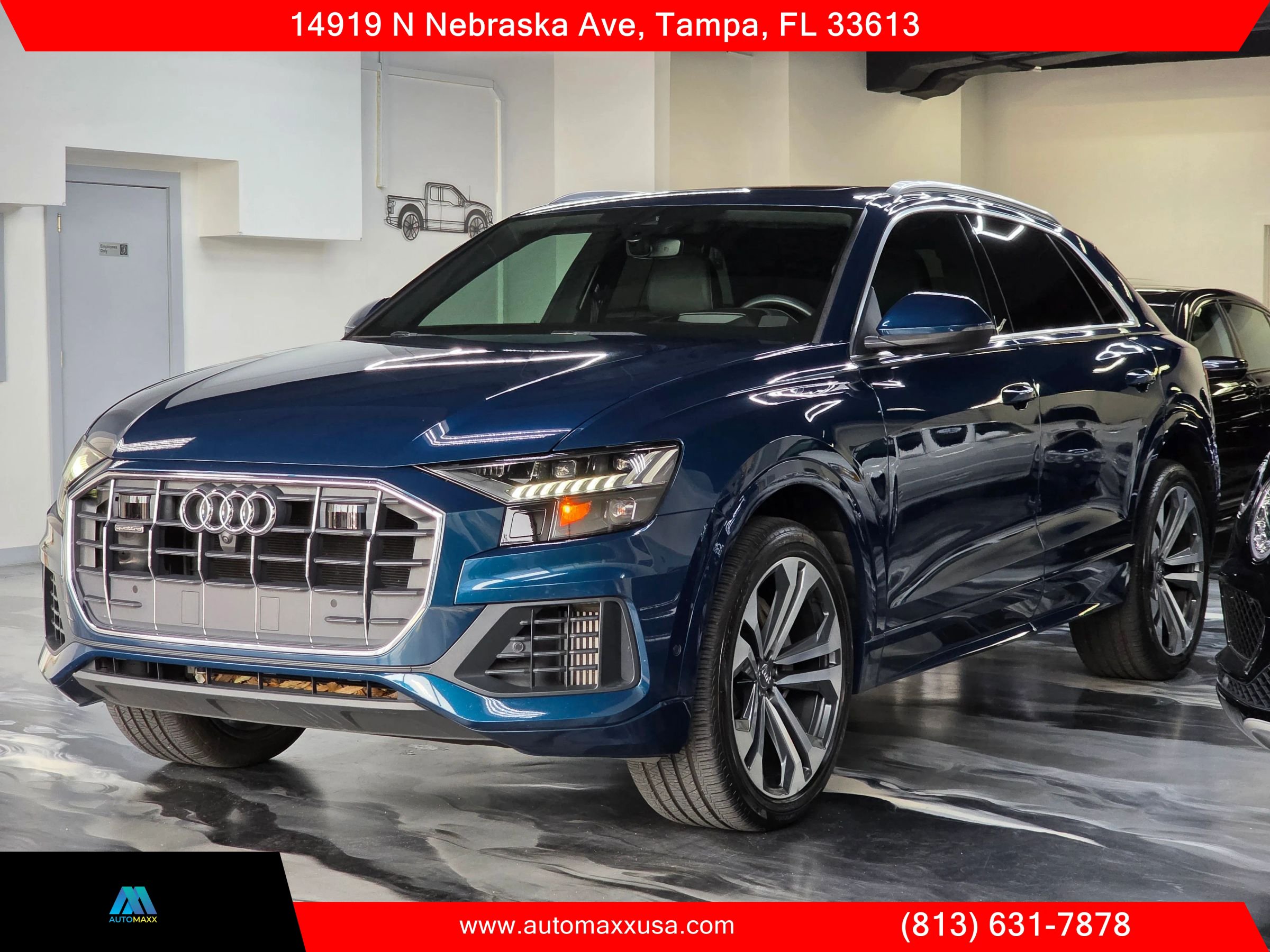 Used 2019 Audi Q8 Prestige AWD/4WD image 3
