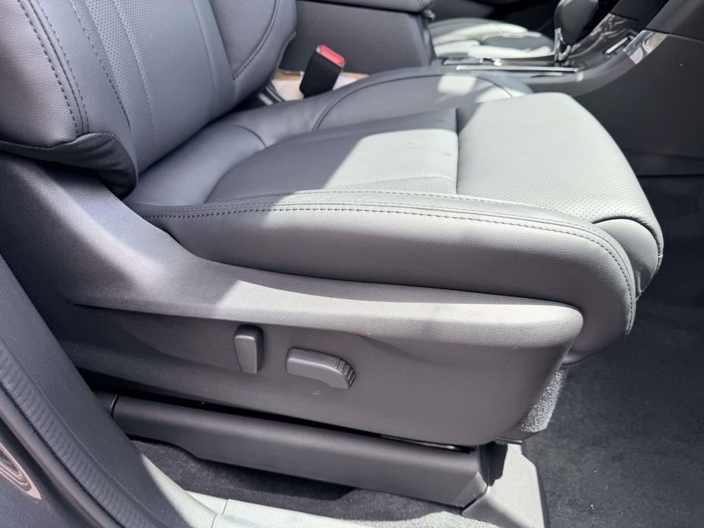New 2026 Subaru Ascent Onyx Touring AWD/4WD image 9