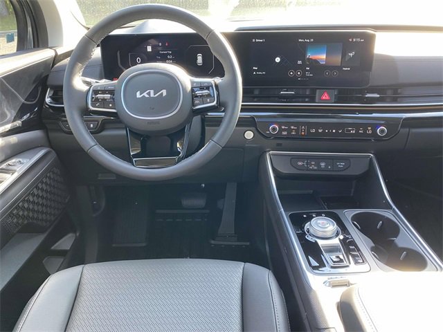 New 2026 Kia Carnival SX Prestige image 9