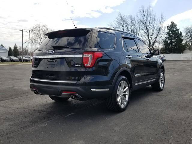 Used 2018 Ford Explorer Limited w/ Equipment Group 301A image 5