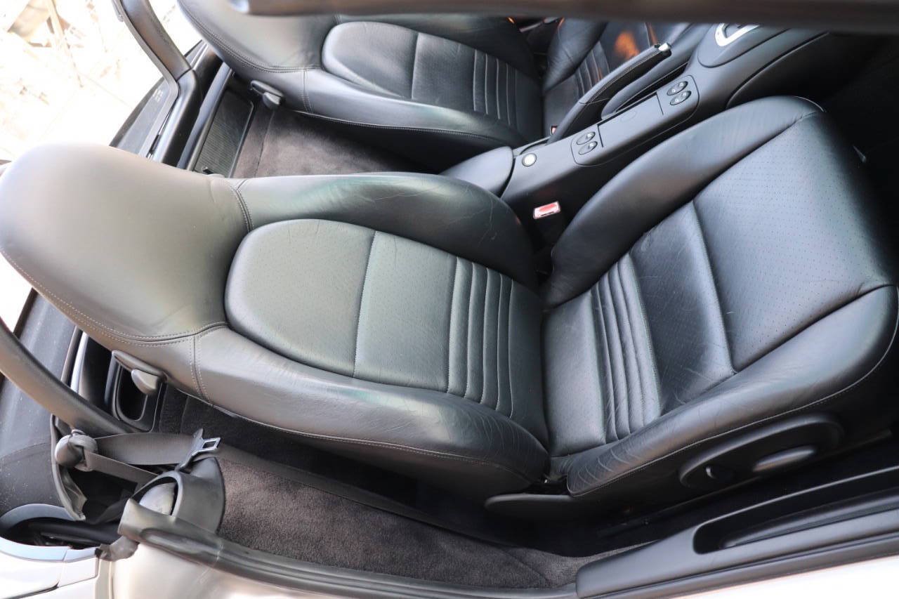 Used 2002 Porsche Boxster RWD image 36