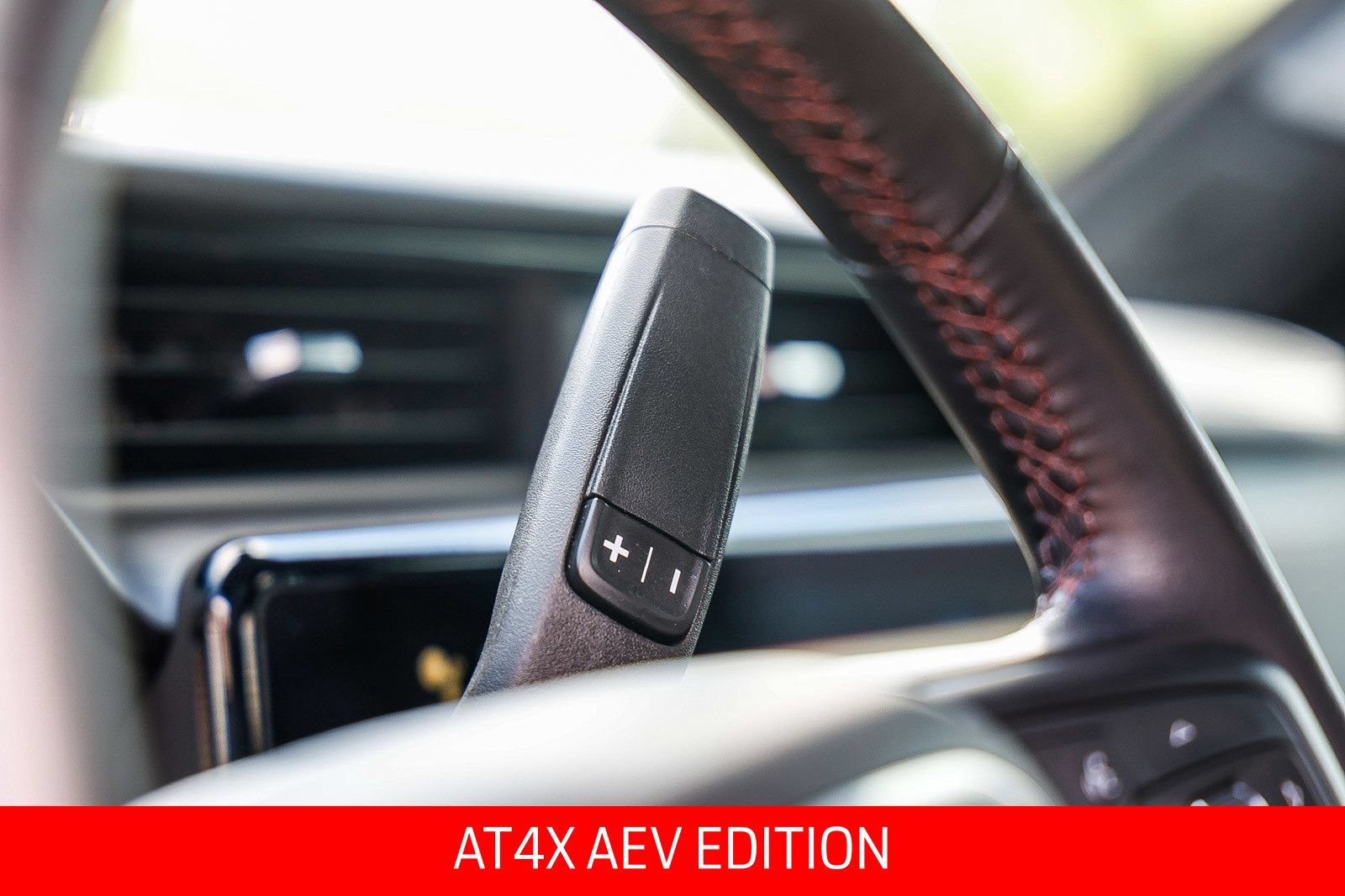 Used 2025 GMC Sierra 2500 AT4X w/ AT4X AEV Edition AWD/4WD image 21