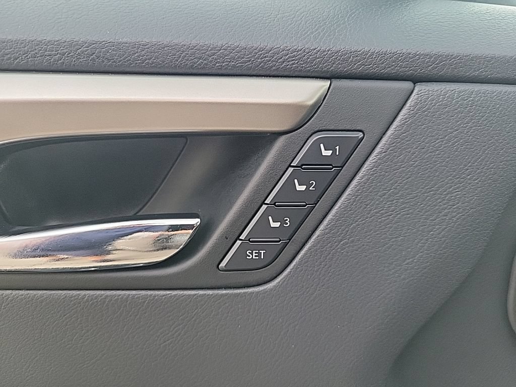 Used 2019 Lexus RX 350 AWD w/ Navigation Package image 35