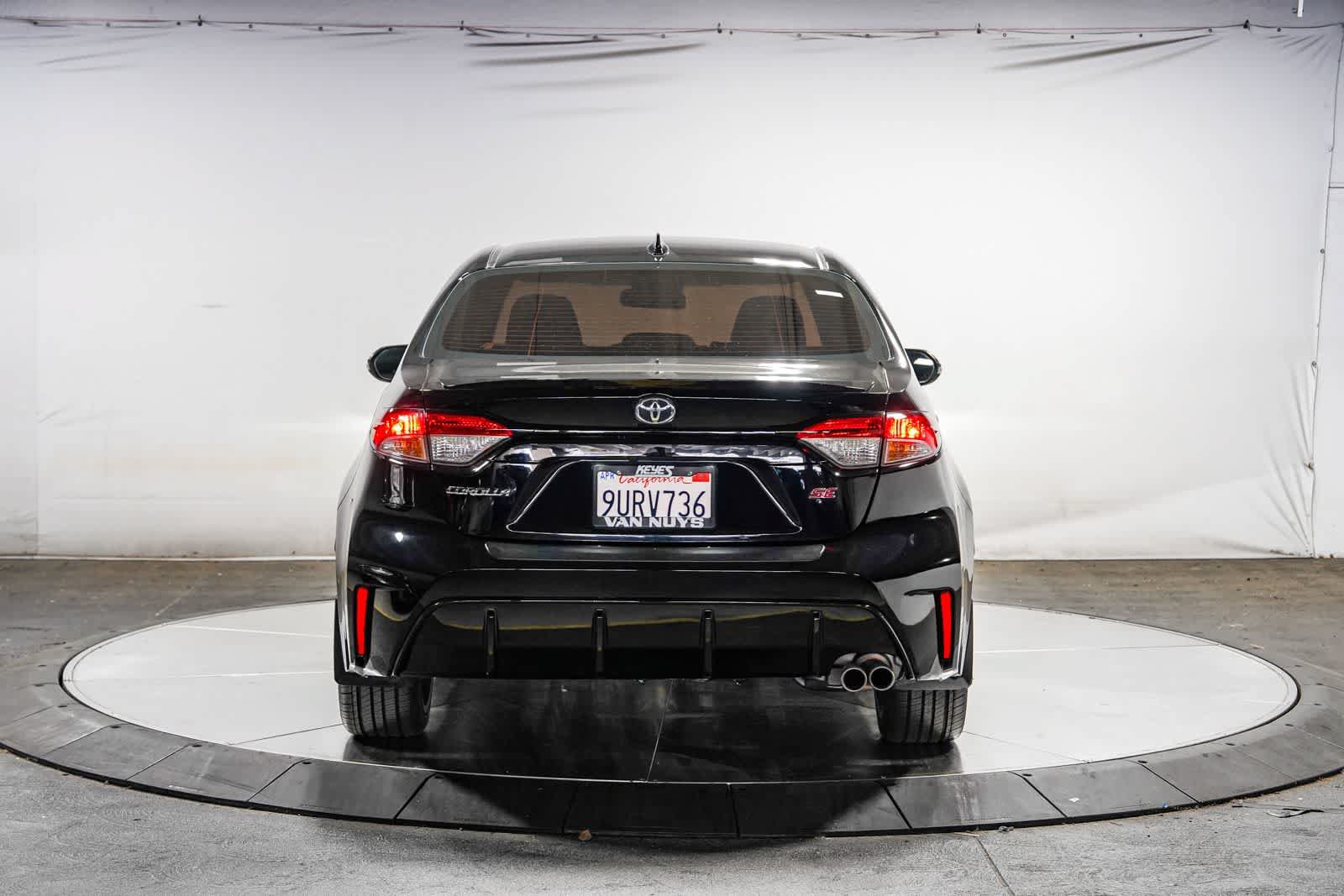 Certified 2024 Toyota Corolla SE FWD image 4