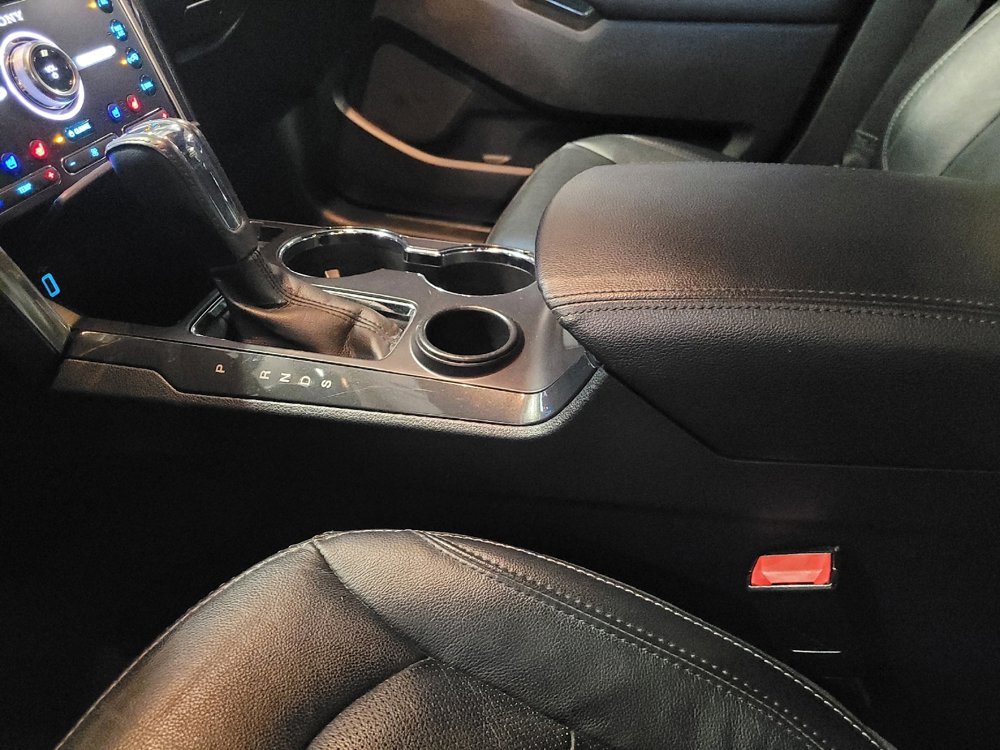 Used 2017 Ford Explorer Limited FWD image 26
