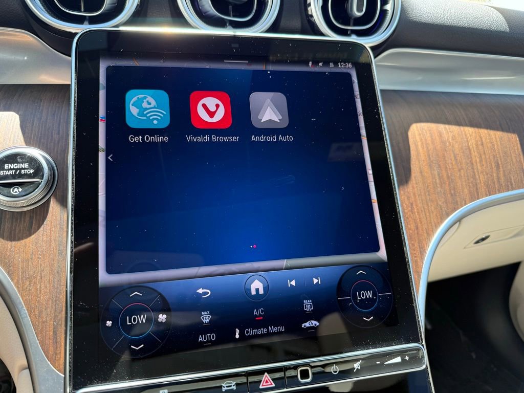 Used 2025 Mercedes-Benz GLC 300 image 20