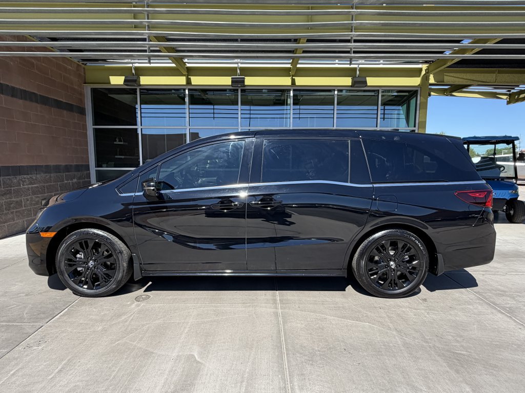 Used 2025 Honda Odyssey Sport-L image 7