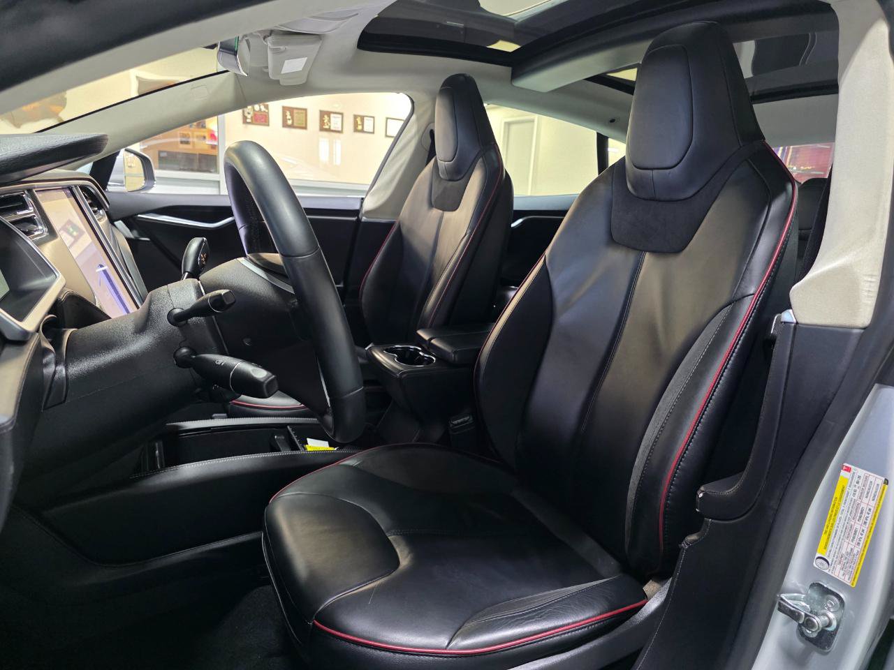 Used 2013 Tesla Model S Performance RWD image 15