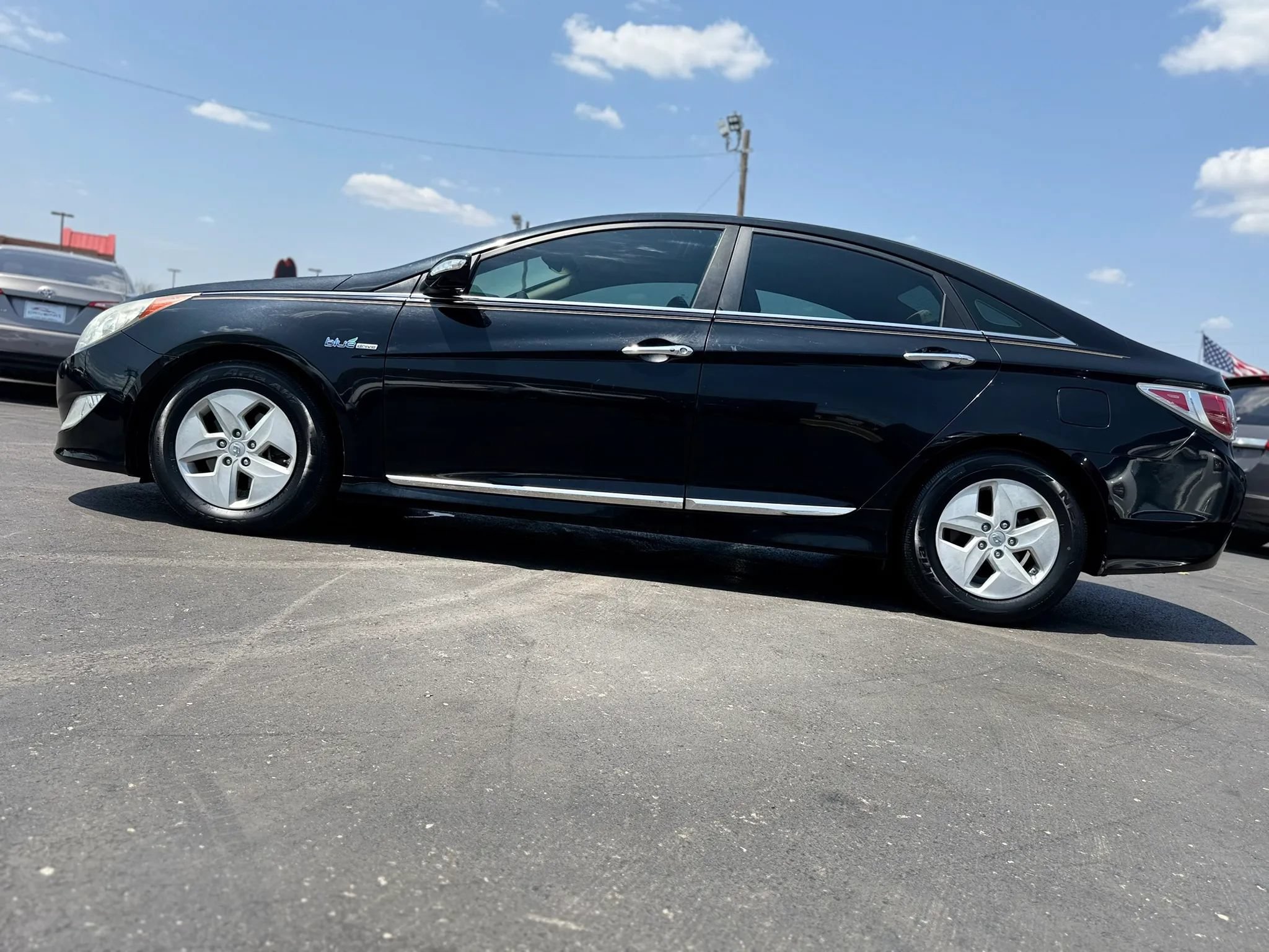 Used 2011 Hyundai Sonata Hybrid FWD image 6
