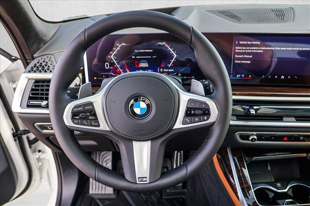 New 2027 BMW X7 xDrive40i w/ M Sport Package AWD/4WD image 13