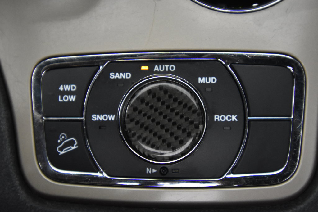 Used 2015 Jeep Grand Cherokee Limited AWD/4WD image 31