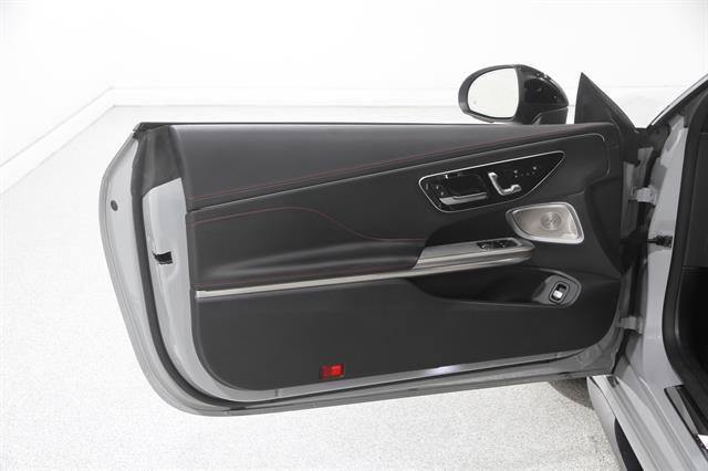 Used 2024 Mercedes-Benz CLE 53 AMG 4MATIC image 4