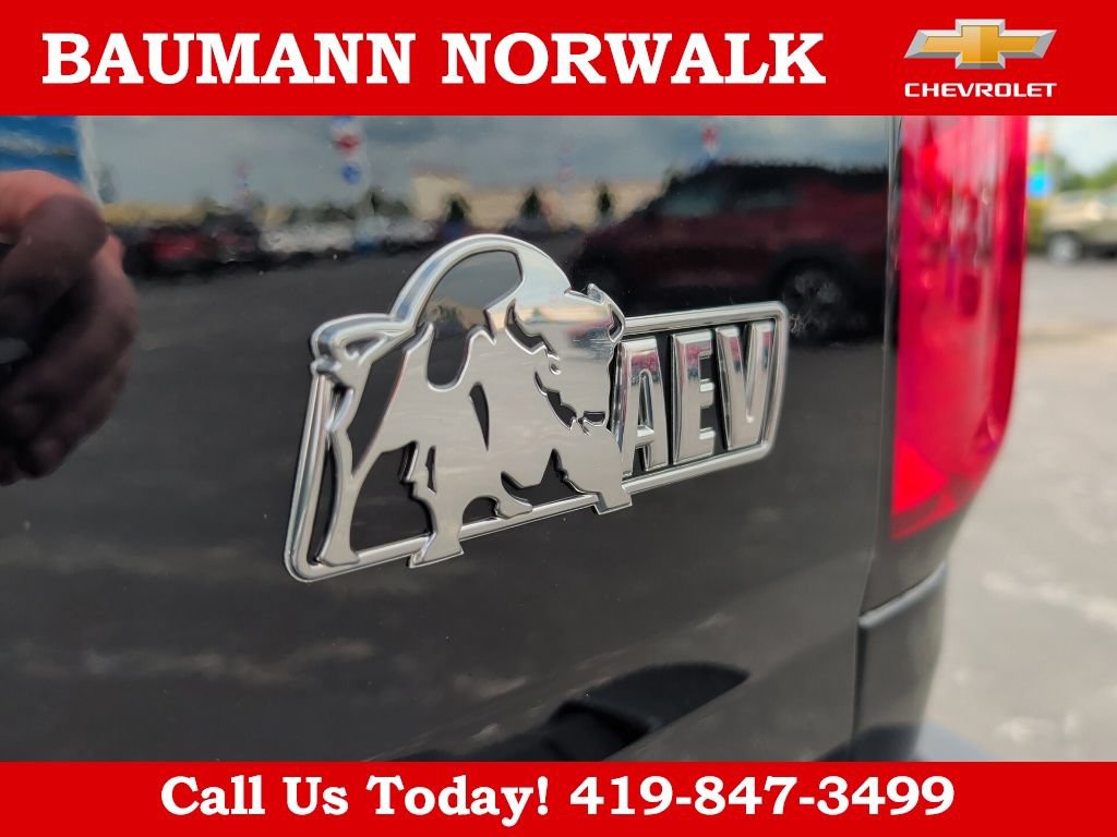 Used 2021 Chevrolet Colorado ZR2 w/ Colorado ZR2 Bison Edition AWD/4WD image 20