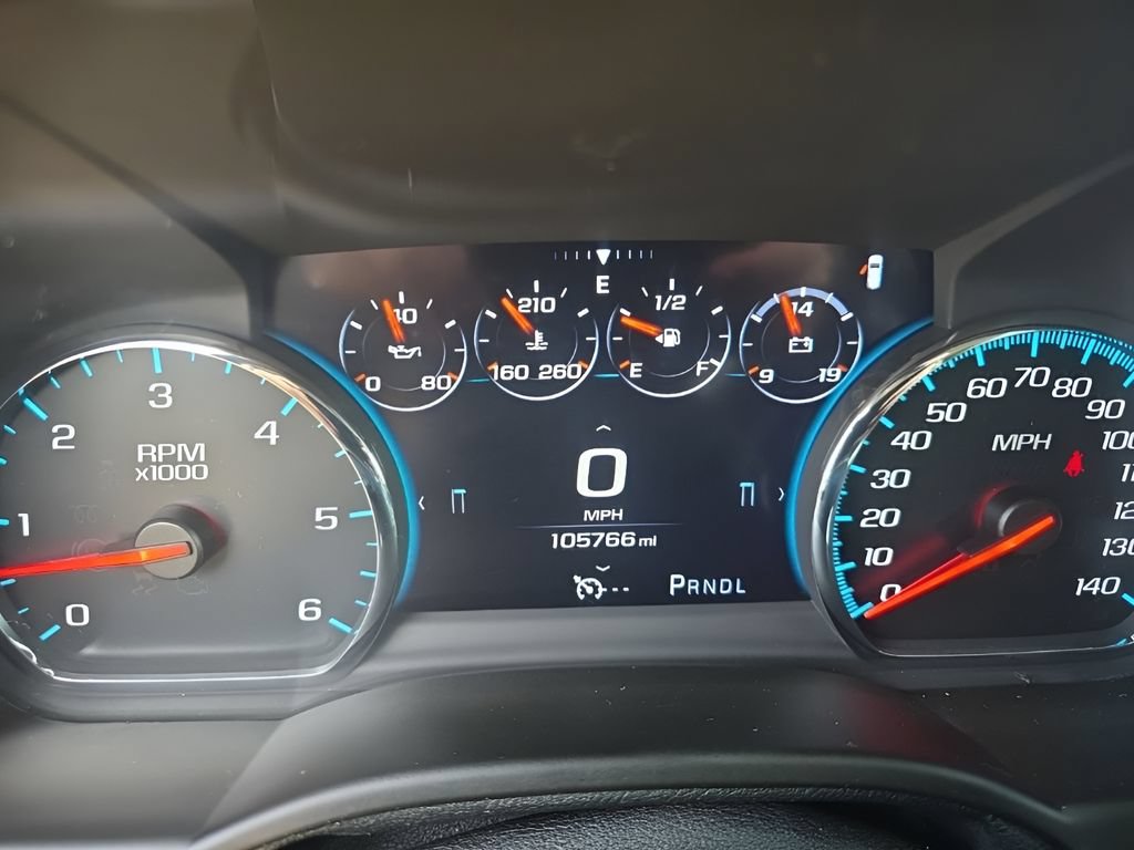 Used 2017 Chevrolet Suburban LT w/ LT Signature Package AWD/4WD image 10