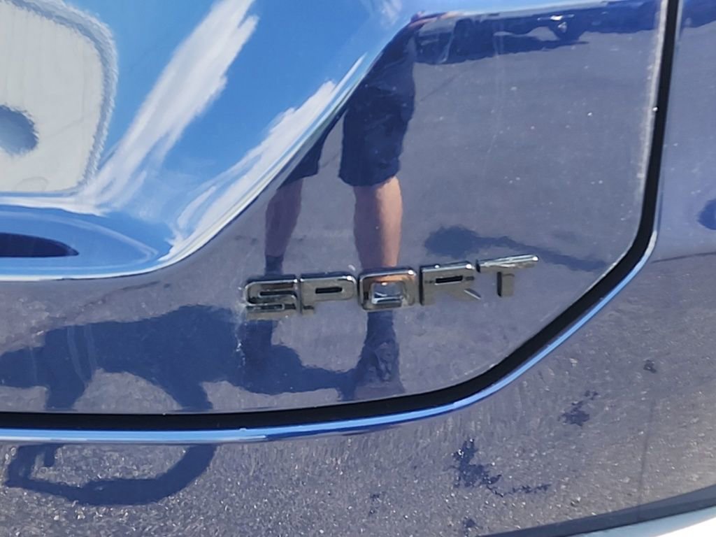 Certified 2025 Honda Pilot Sport image 8