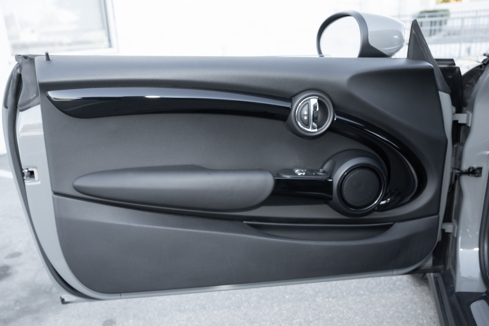 Used 2020 MINI Cooper S image 18