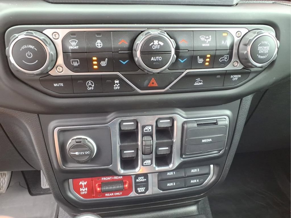 Used 2021 Jeep Gladiator Rubicon AWD/4WD image 14