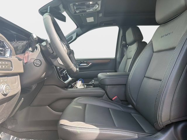 New 2026 GMC Yukon XL Denali w/ Sun & Power Step Package AWD/4WD image 17