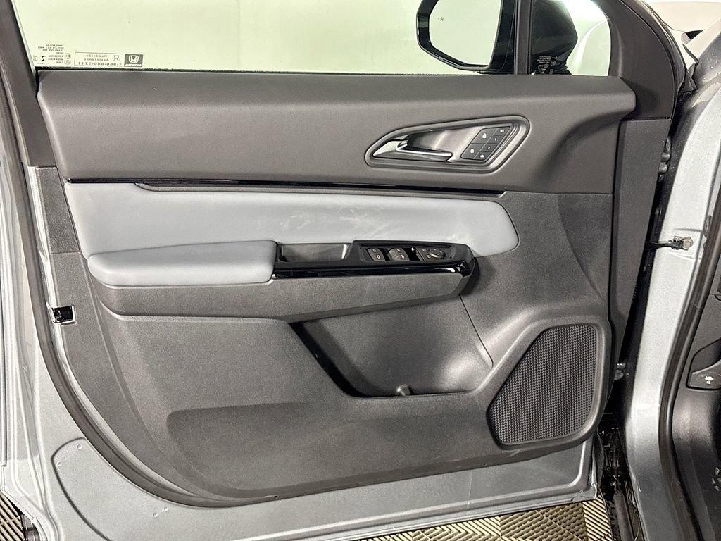 New 2025 Honda Prologue Touring image 11