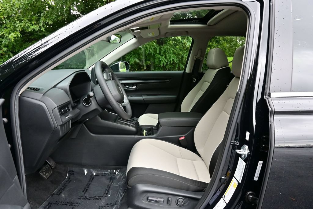 Certified 2026 Honda CR-V EX image 14
