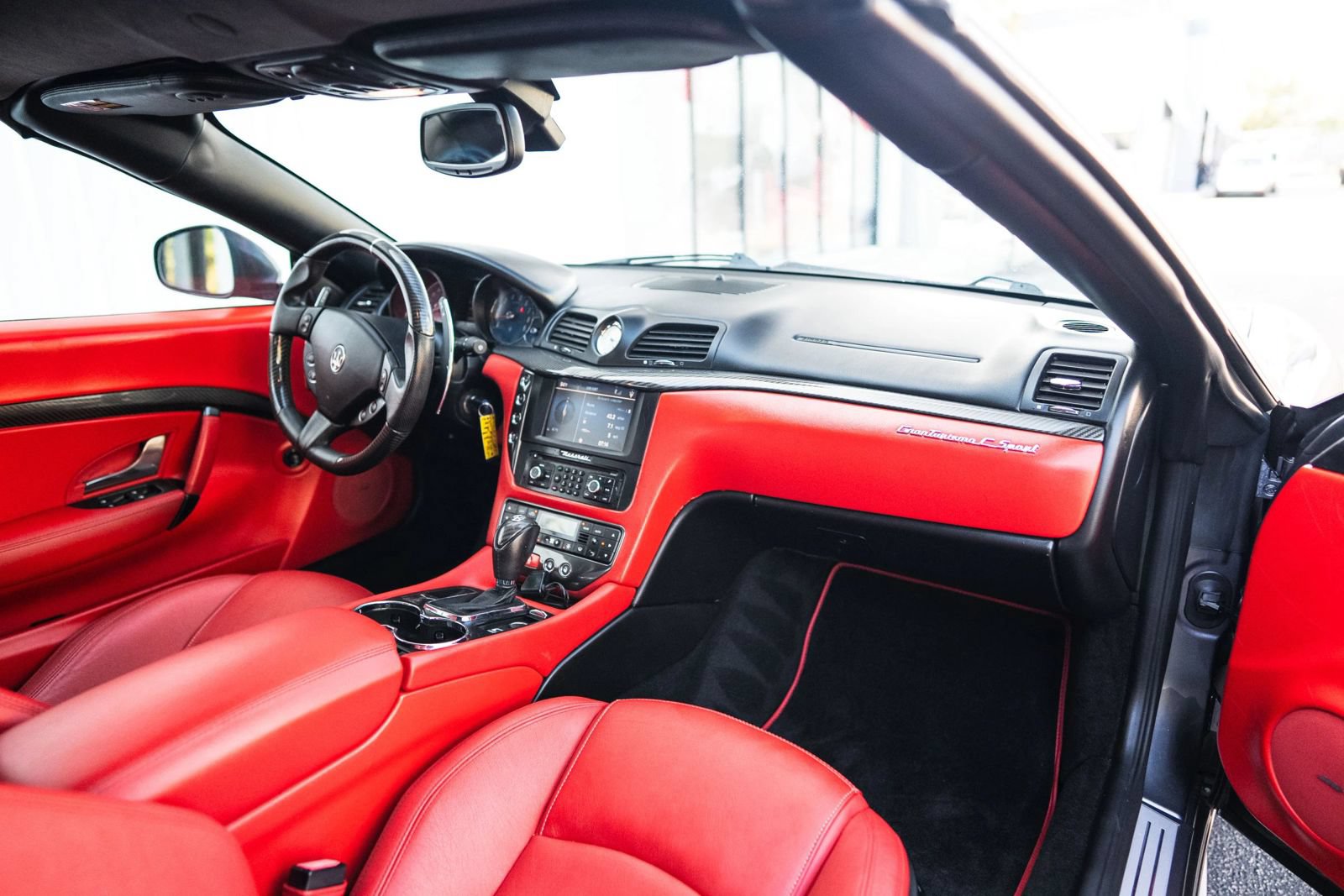 Used 2015 Maserati GranTurismo MC RWD image 14