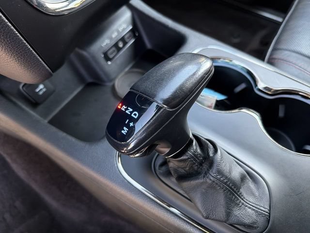 Used 2018 Dodge Durango R/T w/ Blacktop Package AWD/4WD image 22