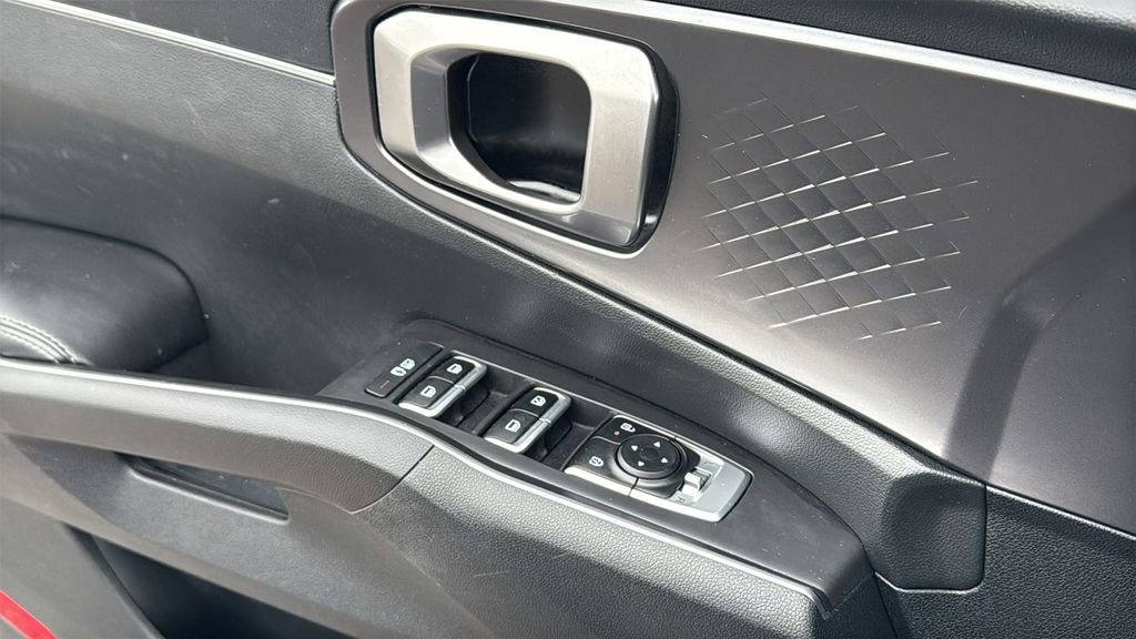 Used 2024 Kia Sorento S image 35